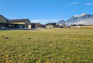 Kaufanbot vorliegend! Nr. 1 von 6: Erschlossenes Baugrundstück in sonniger Lage! Spitzenpreis!