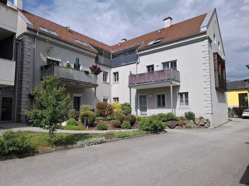 Gemütliche Maisonettewohnung mit zwei Balkonen in Zeillern
