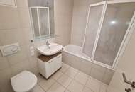 UNBEFRISTETET, INNSTRASSE, gepflegte 89 m2 Altbau, Wohnküche, 2 Zimmer, Wannenbad, Parketten, Hofruhelage