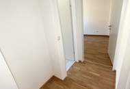 Günstige Starterwohnung in herrlicher Grünlage: praktische 1-Zimmerwohnung mit heller Wohnküche und separatem Schlafzimmer im kleinen Mehrparteienhaus – ideal für Singles, Studierende oder Pendler!