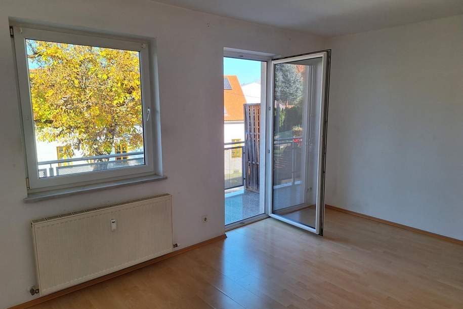 Helle Garçonnière mit schönem Balkon, Wohnung-miete, 550,00,€, 8051 Graz(Stadt)
