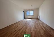 Geräumige 2-Zimmer Wohnung inkl. Einbauküche und Freifläche - ab sofort verfügbar!