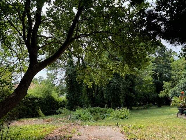 Grünruhelage trifft Lebensqualität – Baugrundstück in Baden bei Wien