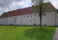Diese Wohnung überzeugt mit stilvoller Sanierung; ebenerdige Dusche, hochwertige Böden und praktischer Grundriss - perfekt für Paare oder kleine Familien!