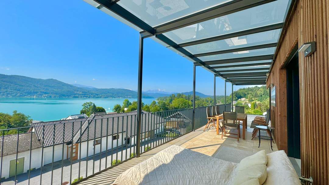 Wörthersee-Nordufer: DREAM VIEW Penthouse - sensationelle Aussicht, 2XL Garagen, Sauna, Pool