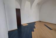 Geschäftslokal in Neunkirchen in bester Lage zu vermieten!