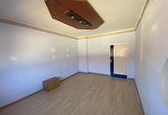"Jungfamilienwohnung mit Garten und Parkplatz"