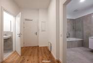 Sanierter Altbau mit modernem Neubau