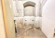 Unbefristeter ALTBAU - ERSTBEZUG NACH GENERALSANIERUNG in TOP-LAGE und unmittelbarer U1-Nähe