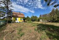 Sanierungsbedürftiges Einfamilienhaus mit Garten im idyllischen Föhrenhain