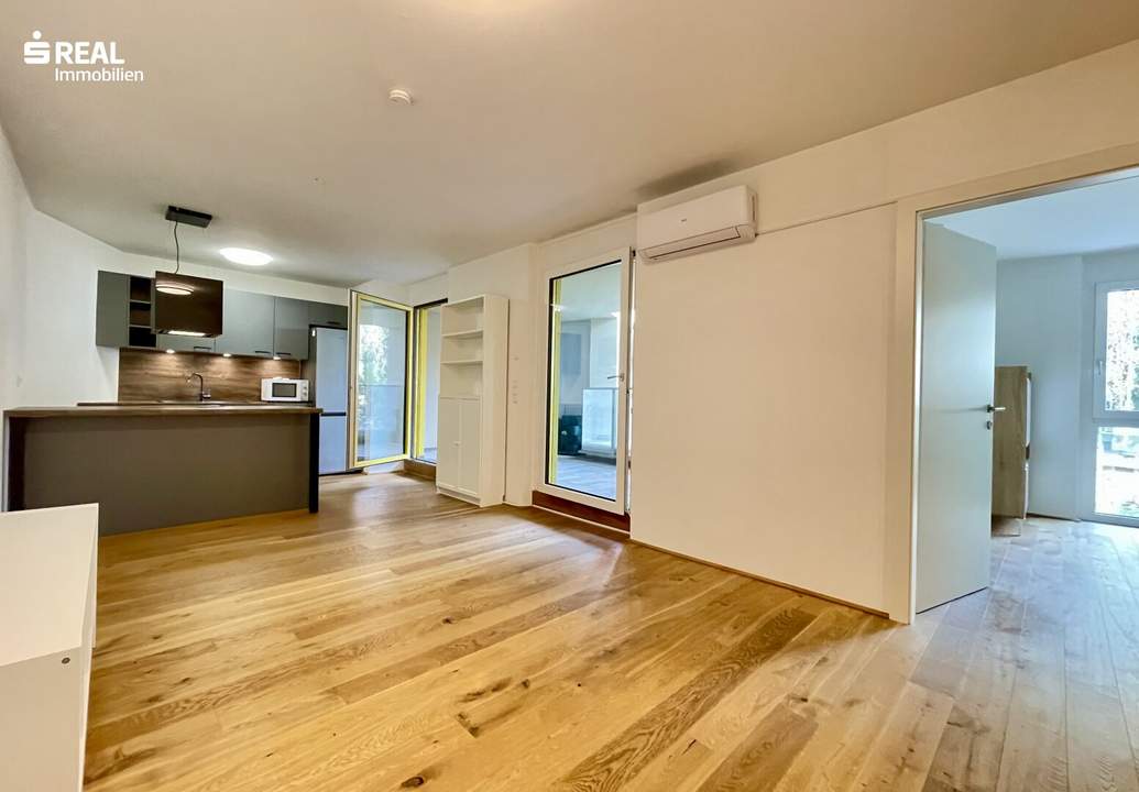Moderne 2-Zimmer-Loggiawohnung mit Tiefgargenstellplatz