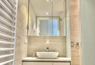 Zwei Zimmer Wohnung,Balkon, Neu Renovierte, Ab Sofort