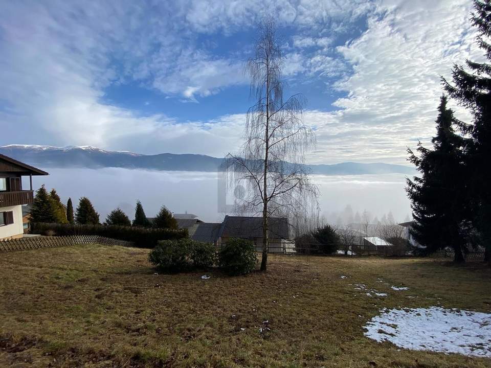 MIT EINZIGARTIGEM FERNBLICK