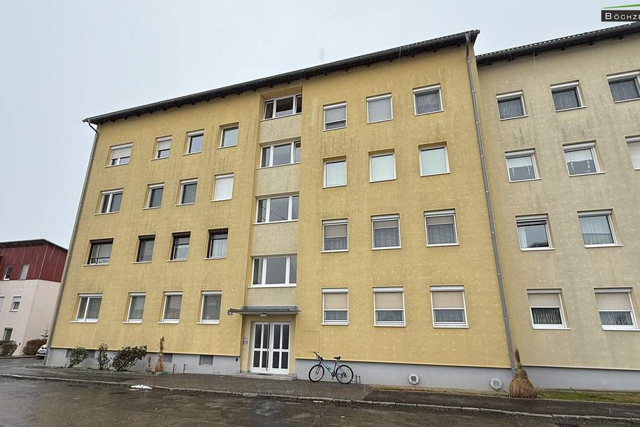 Sanierungsbedürftige 3-Zimmer-Wohnung mit ca. 77 m² inkl. Loggia in +++ Zeltweg +++, Wohnung-kauf, 64.900,€, 8740 Murtal