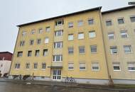 Sanierungsbedürftige 3-Zimmer-Wohnung mit ca. 77 m² inkl. Loggia in +++ Zeltweg +++