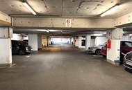 "4 Zimmer-Wohnung mit großer Dachterrasse, Loggia und Garagenstellplatz!"