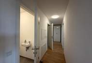 4 Schlafz. und ein großes Wohnzimmer der gehobenen Klasse, inkl. 2 PP // 4 bedr. and a large, upscale living, including 2 parking spaces //