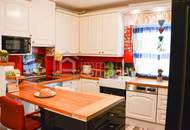 TOP Preis - TOP Lage! Einfamilienhaus mit 2 Wohneinheiten - Alles ist möglich!