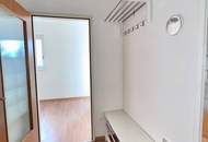 | MÖBLIERTE &amp; HELLE KLEINWOHNUNG | 1 ZIMMER inkl. MINI-KÜCHE | 2. OBERGESCHOSS | CA. 27m²