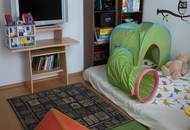 ++ Investment in Ihre Zukunft ++ Unbefristet vermietete Altbauwohnung in begehrter Lage