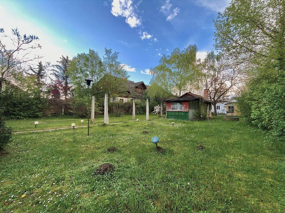 Raus aus Wien I Tolle Gelegenheit I Großzügiges Grundstück in grüner Ruhelage I ca. 10 Autominuten von Wiener Stadtgrenze