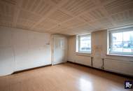 Sanierungsbedürftiges Einfamilienhaus zentral gelegen! (Provisionsfrei)