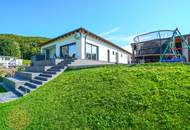 Perfekter Familienhit! Moderner Bungalow mit Pool in Wolfsgraben