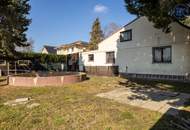 Großes Grundstück nahe Lobau – Ruhe & Neubaupotenzial in idyllischer Gartensiedlung