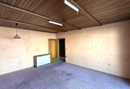 Sanierungsbedürftige 1+ Zimmer Wohnung mit großer Loggia in U-6 Nähe - Hochparterre