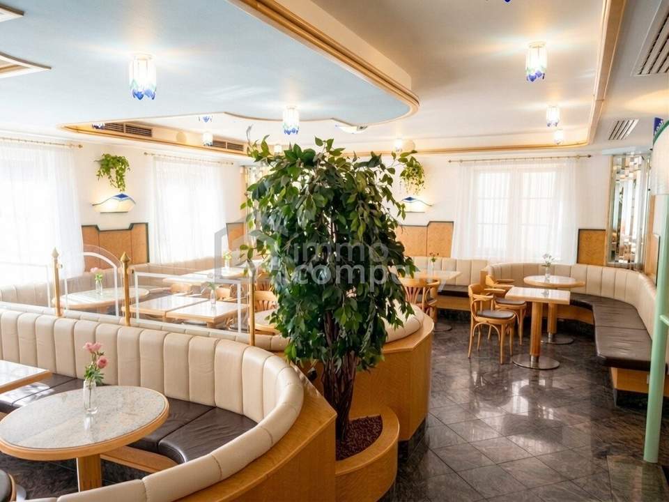 FLEXIBLE MIETMODELLE! Vielseitiges Gewerbe- & Gastronomieobjekt mit Produktion, Lager, Wohnung & Garten in Mödling