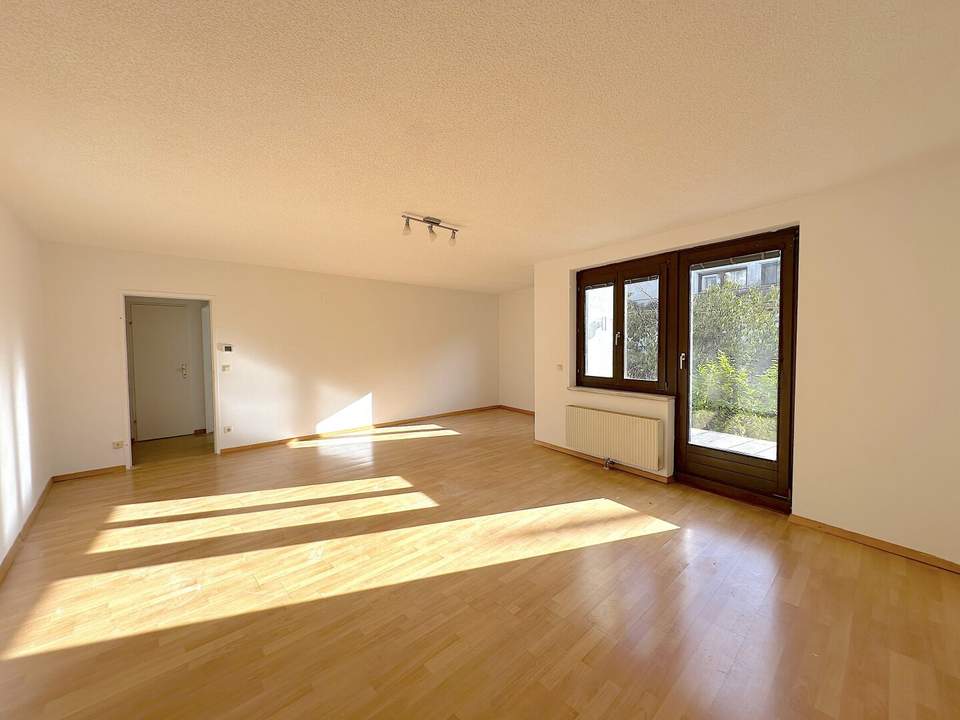 Sonnige 3-Zimmer-Wohnung mit Privat Garten beim Liesing - Jetzt mieten!