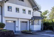 PREMIUM Wohnen am Mondsee - im Seepark - Haus im Haus - 270 m² Wohnfläche, Wintergarten, Eigengarten und Garage