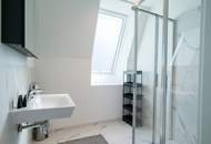 sonnige DG-Wohnung mit besonderem Flair!