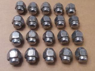 Chromschrauben Chrommuttern Mazda, 1.44 €, Auto & Fahrrad-Fahrzeugteile & Zubehör in 1100 Favoriten Chromschrauben Chrommuttern Mazda, 1.44 €, Auto & Fahrrad-Fahrzeugteile & Zubehör in 1100 Favoriten