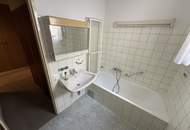 PERFEKT für Zwei + LOGGIA Richtung Innenhof + RUHIG + nahe U-Bahn!