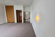 Großes Haus mit Entwicklungspotenzial in Mönichkirchen / ehemaliges Hotel