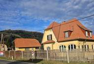 "KAUFANBOT vorhanden" BASTLER aufgepasst! Einfamilienhaus mit großem sonnigem Garten und guter Verkehrsanbindung