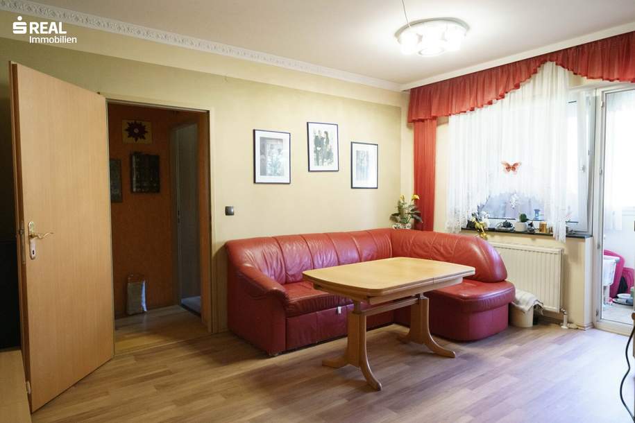 Eigentumswohnung bei der Schmuckerau - 75,17m² mit Loggia und drei Zimmer!, Wohnung-kauf, 150.000,€, 2700 Wiener Neustadt(Stadt)