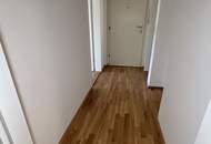 Sonnendurchflutete 2-Zimmer-Wohnung mit herrlichem Grünblick im beliebten Münichholz – liebevoll saniert, mit modernem Wohlfühlbad, praktischen Wohnräumen und perfekter Anbindung für alle, die Ruhe und Stadtnähe zugleich schätzen!