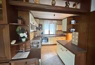 Einfamilienhaus mit großem Nebengebäude und Werkstatt – ideal für Bastler in ruhiger Lage!