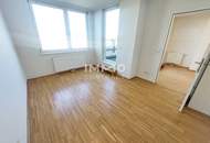 1 Monat mietfrei!!! 3-Zimmer Dachterrassen - Wohnung benötigt ein wenig "Pflege", die Aussicht ist einfach toll!
