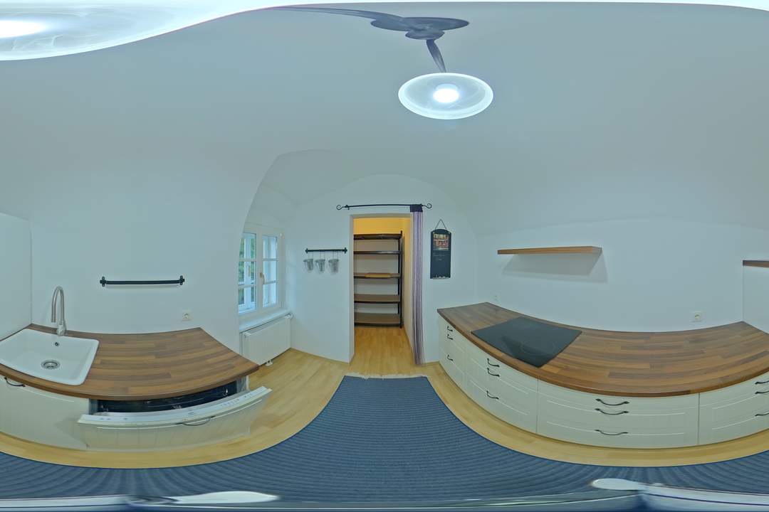 2-Zimmer-Wohnung mit 2 Parkplätzen - zentral in Ebreichsdorf