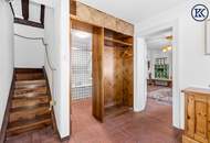 Charmantes Bauernhaus mit großem Grundstück, langgezogenem Hof, 2 Wohnungen und einem Swimmingpool