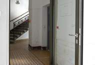 Helle und ruhige 3-Zimmer DG Wohnung mit super Ausstattung - ohne lästige Schrägen!