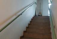 Geschäfts- und Wohnhaus in zentraler Güssinger Lage