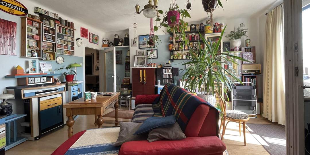 Großes Potential!!! Großzügige 2-Zimmer-Wohnung, unbefristet vermietet.