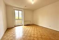 Achtung, Preisreduktion! Erstbezug nach Sanierung: Moderne Stadtwohnung in zentraler Lage in Graz: 88 m² - 4 Zimmer - große Wohnküche - Garten - praktischer Grundriss! Gleich anfragen und Besichtigungstermin vereinbaren! PROVISIONSFREI!