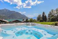 Einzigartige Landhausvilla mit Pool und unverbaubarem Seeblick