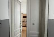 Klassischer Wiener Altbau trifft zentrale Lage – Wohnung mit Charme & Gestaltungsspielraum