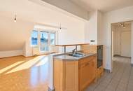Traumhafte Dachgeschosswohnung mit Terrasse und Fernblick am Wilhelminenberg
